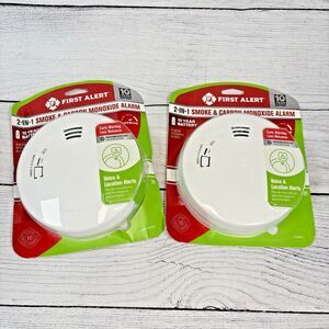 First Alert  2 In 1 Smoke & Carbon Monoxide Alarm Lot of 2 Premium New